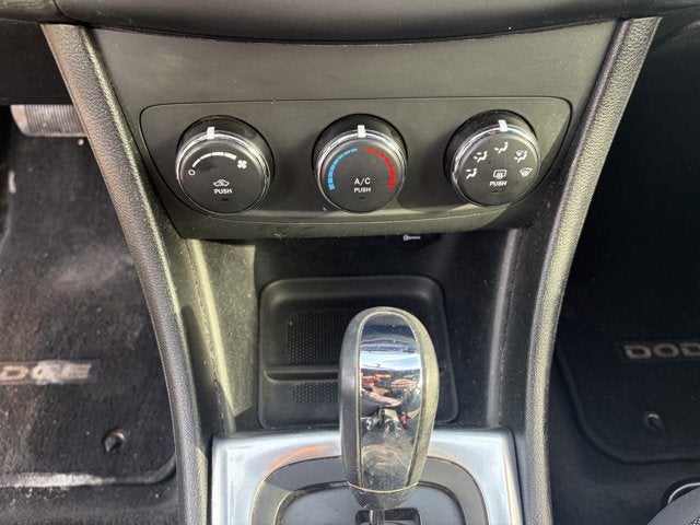 2012 Dodge Avenger SE