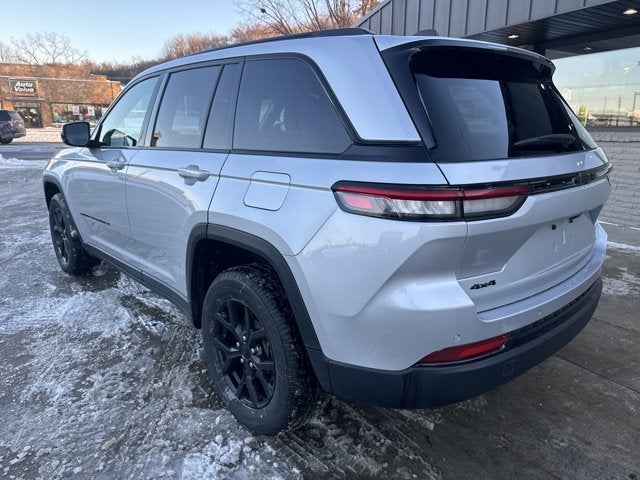 2024 Jeep Grand Cherokee Altitude