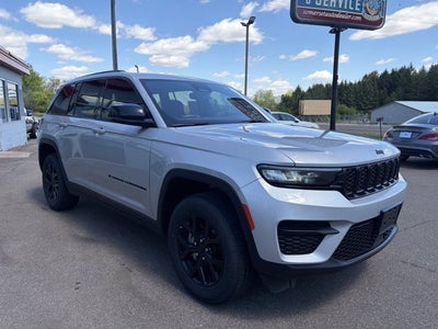 2024 Jeep Grand Cherokee Altitude