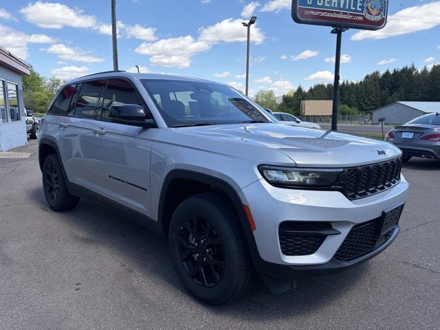 2024 Jeep Grand Cherokee Altitude