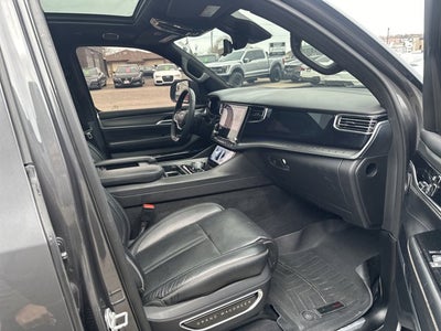 2022 Jeep Grand Wagoneer Series II Obsidian