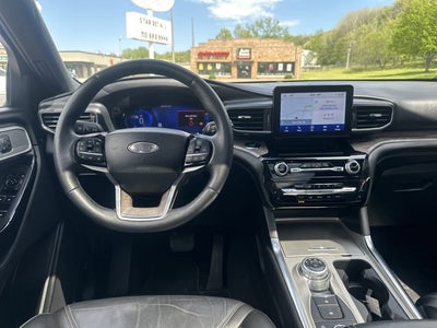 2023 Ford Explorer Platinum