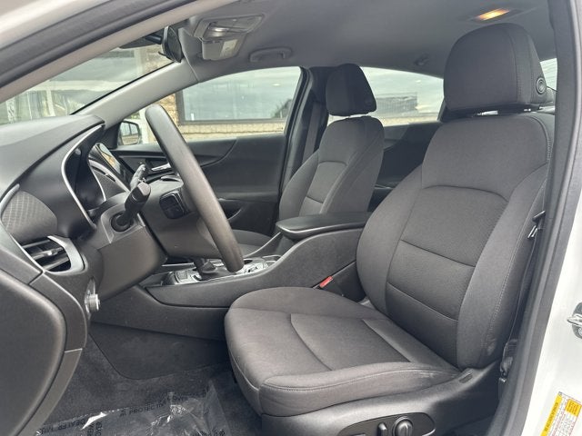 2023 Chevrolet Malibu LS