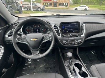 2023 Chevrolet Malibu LS
