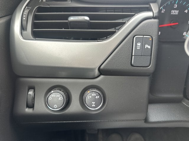 2016 Chevrolet Suburban LS