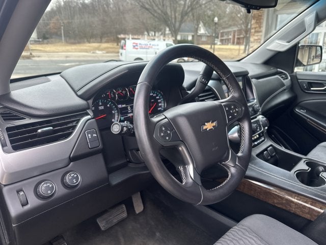 2016 Chevrolet Suburban LS