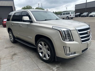 2017 Cadillac Escalade Luxury