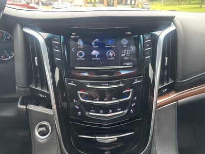 2017 Cadillac Escalade Luxury