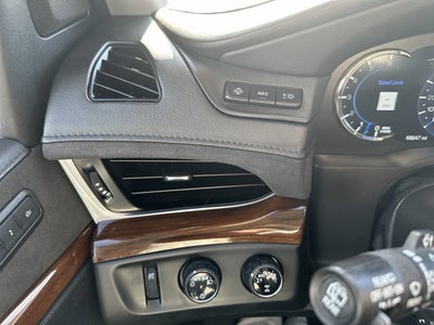 2020 Cadillac Escalade ESV Premium Luxury