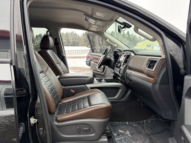 2017 Nissan Titan Platinum Reserve