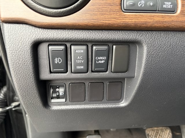 2017 Nissan Titan Platinum Reserve