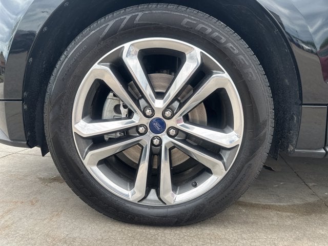 2016 Ford Edge Sport