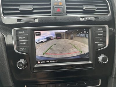 2017 Volkswagen Golf GTI Sport