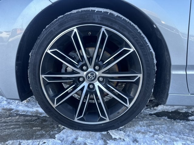 2019 Toyota Avalon Touring