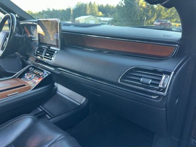 2019 Lincoln Navigator Standard