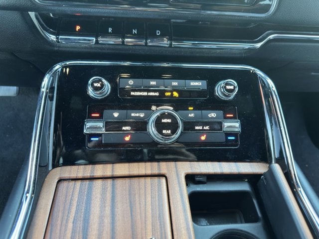 2019 Lincoln Navigator Standard