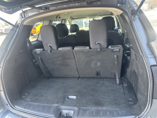 2019 Nissan Pathfinder SV