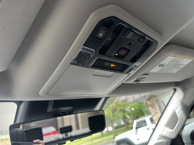 2022 Toyota Tundra 4WD Limited