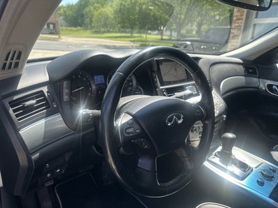 2019 INFINITI Q70 3.7 LUXE