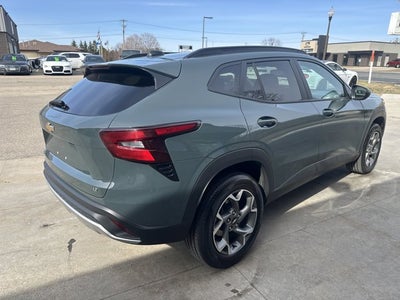 2025 Chevrolet Trax LT