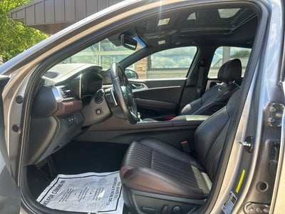 2022 Genesis G70 2.0T