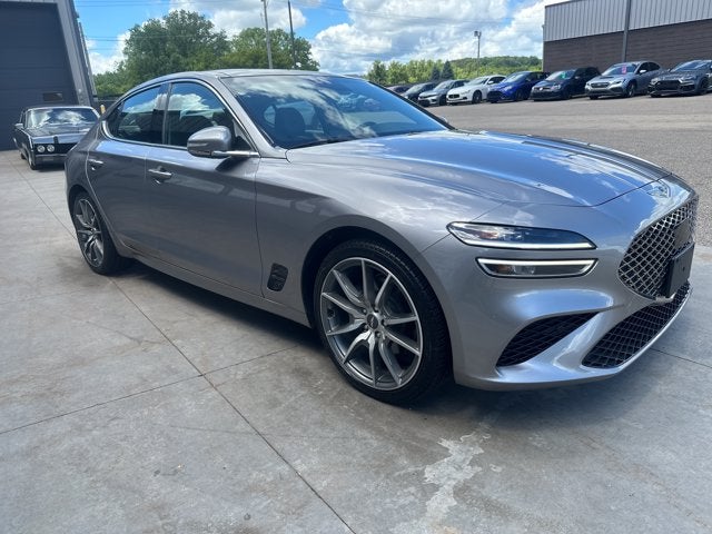 2022 Genesis G70 2.0T