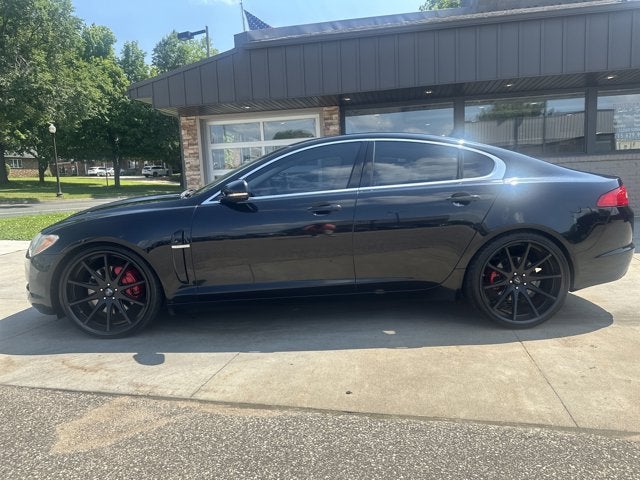 2011 Jaguar XF Base