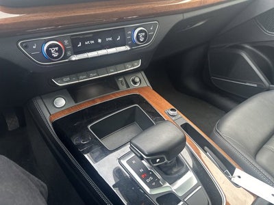 2023 Audi Q5 S line Premium Plus