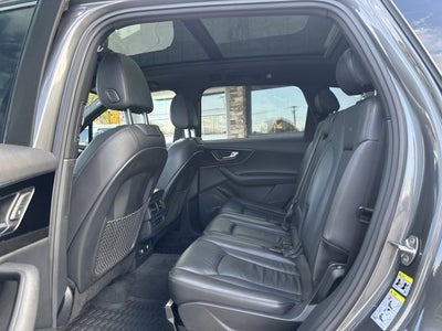 2019 Audi Q7 Premium Plus