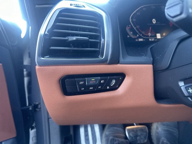 2022 BMW 8 Series 840i