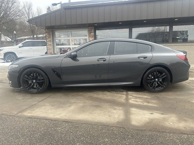 2022 BMW 8 Series 840i
